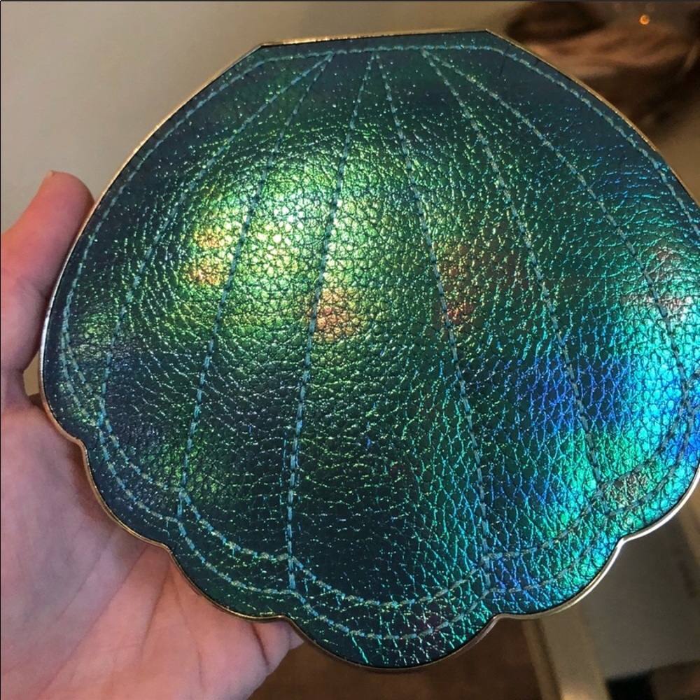 Tarts mermaid pallet